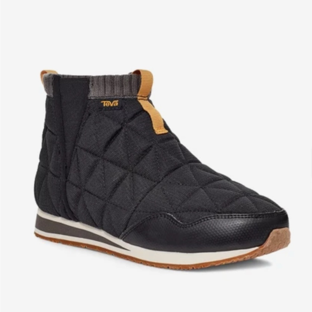 TEVA ReEMBER Women's Bootie Mid Lightweight Slip-on Quilted - Size 10
